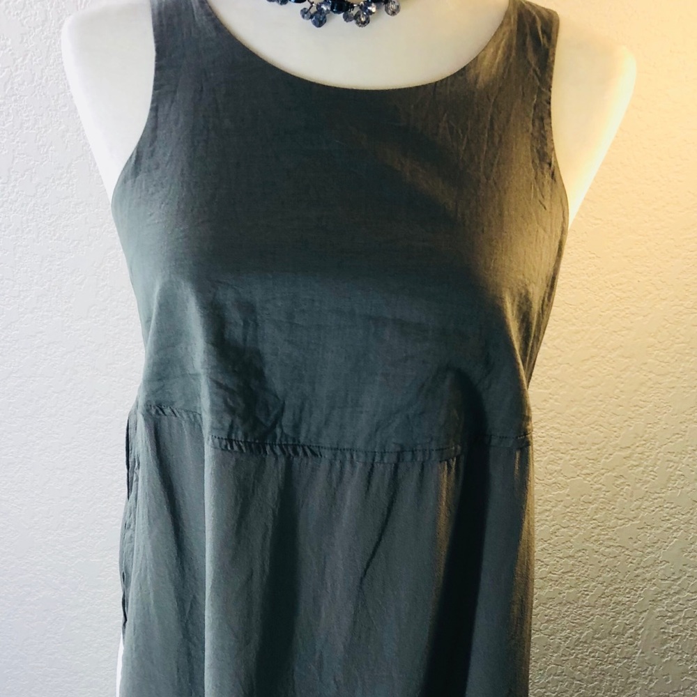 Madewell side split green sleeveless blouse